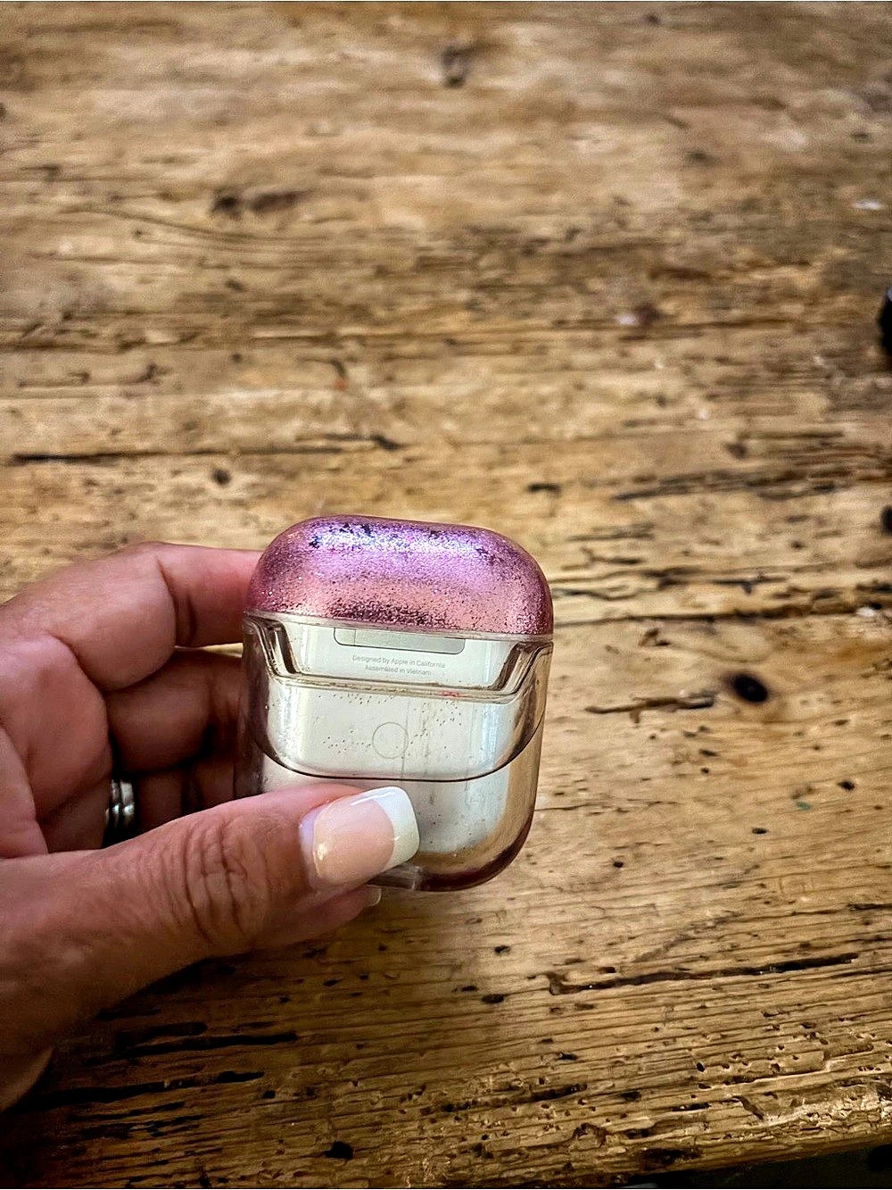Apple AirPods Charging Case with Kate Spade Glitter Cover